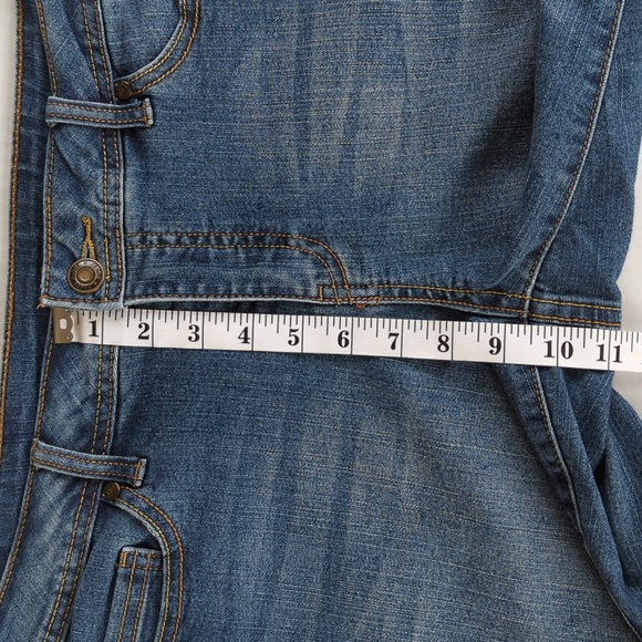 Faded Glory Distressed Cuffed Bermuda Jean Shorts 10 Blue - Picture 13 of 14